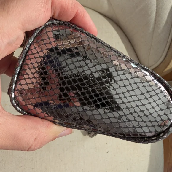 Michael Kors Metallic Cosmetic Case 2012 Limited Edition Collab W Estee Lauder - Picture 13 of 14